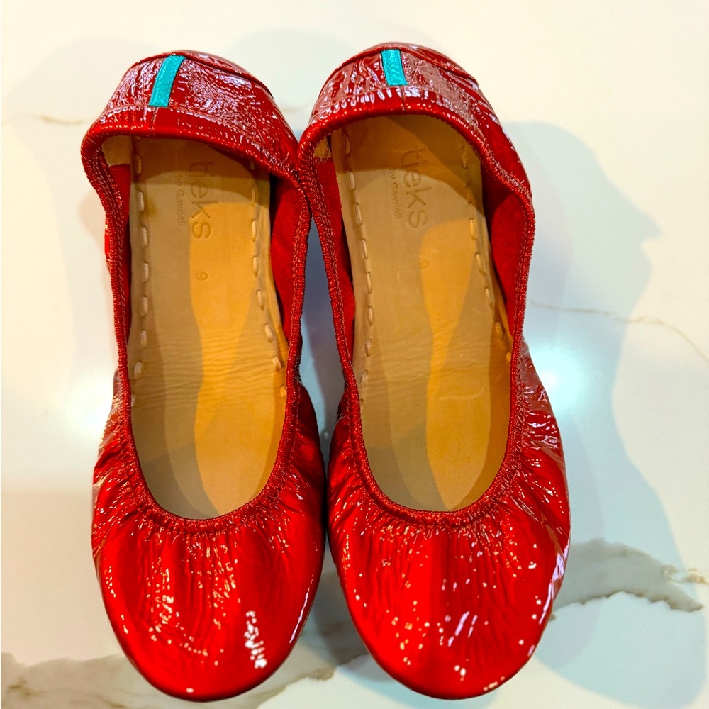 RARE Red Diamond Tieks Size 9. Excellent condition!